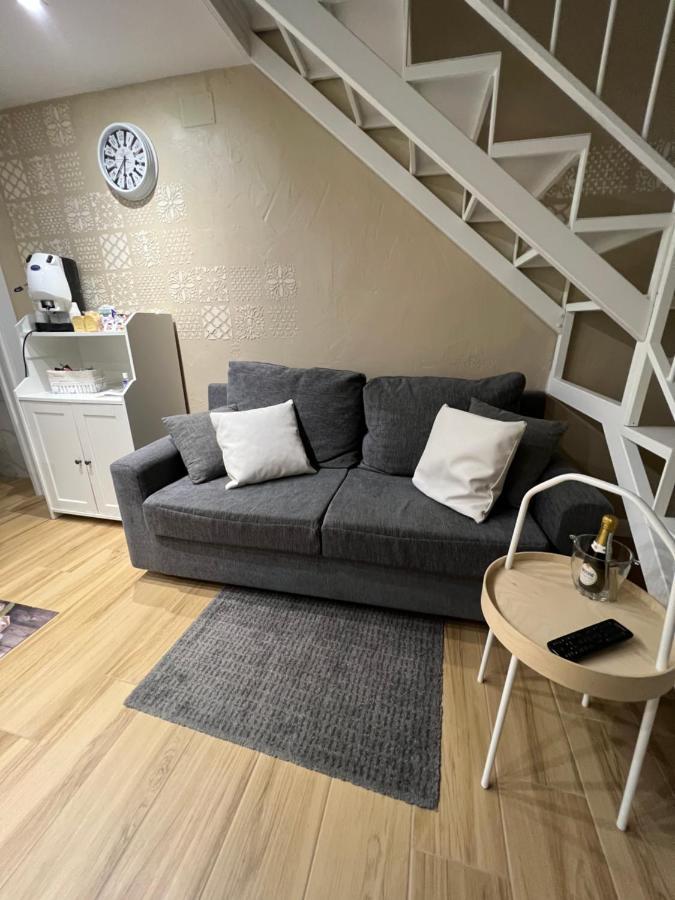 O Vascetiello Apartment Napoli Ngoại thất bức ảnh
